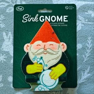 Sink Gnome  scrubbing sponge